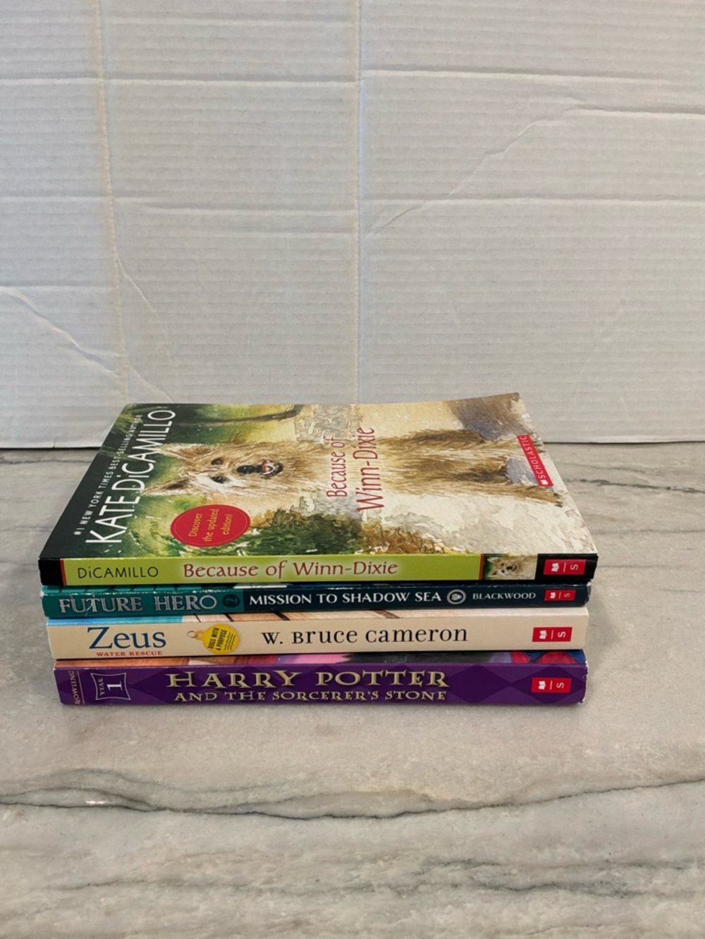 Kid sPaperback Scholastic Book Bundle 3rd/4th Gr. Winn Dixie, Zeus, Harry Potter